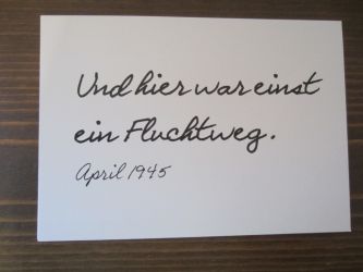 Feedback-Postkarte/Vorderseite für das Projekt "Fluchtwege", TM - Foto: TM